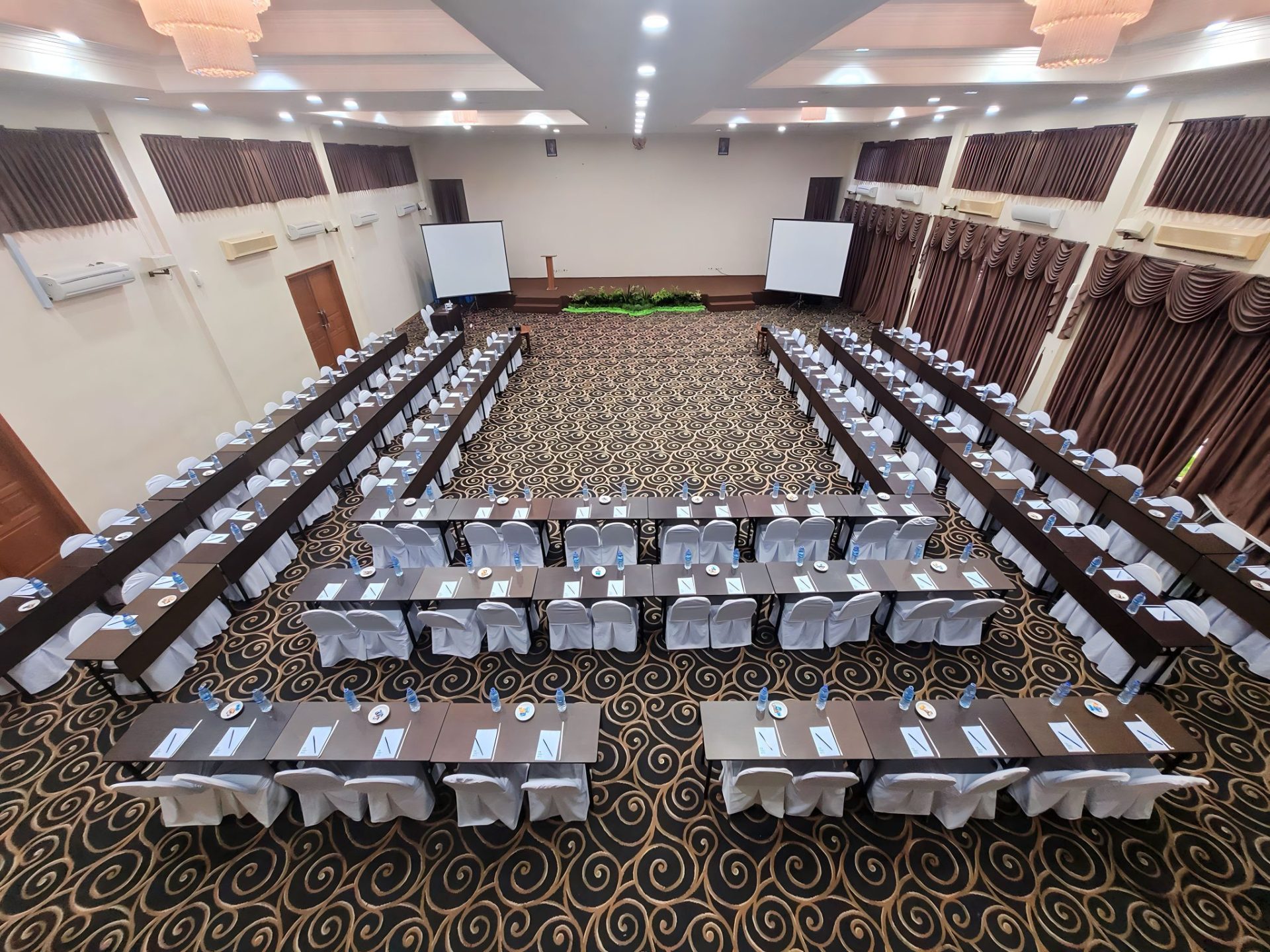 Fasilitas Ruang Pertemuan di Olé! Suites Hotel Sentul Bogor