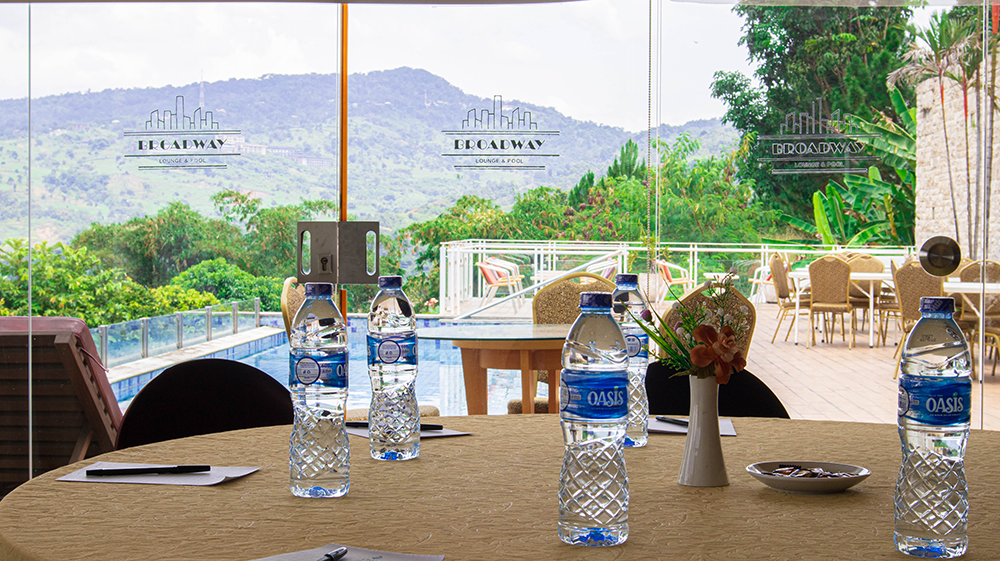 Meeting Room Bogor di Atas Bukit - Ole Suites Hotel