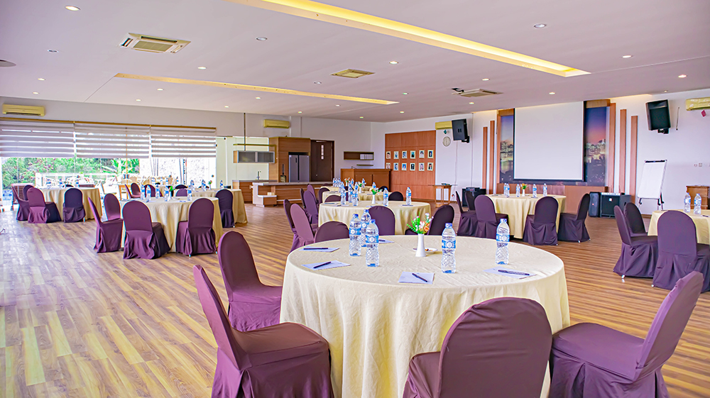 Acara Sosial di Ole Suites Hotel