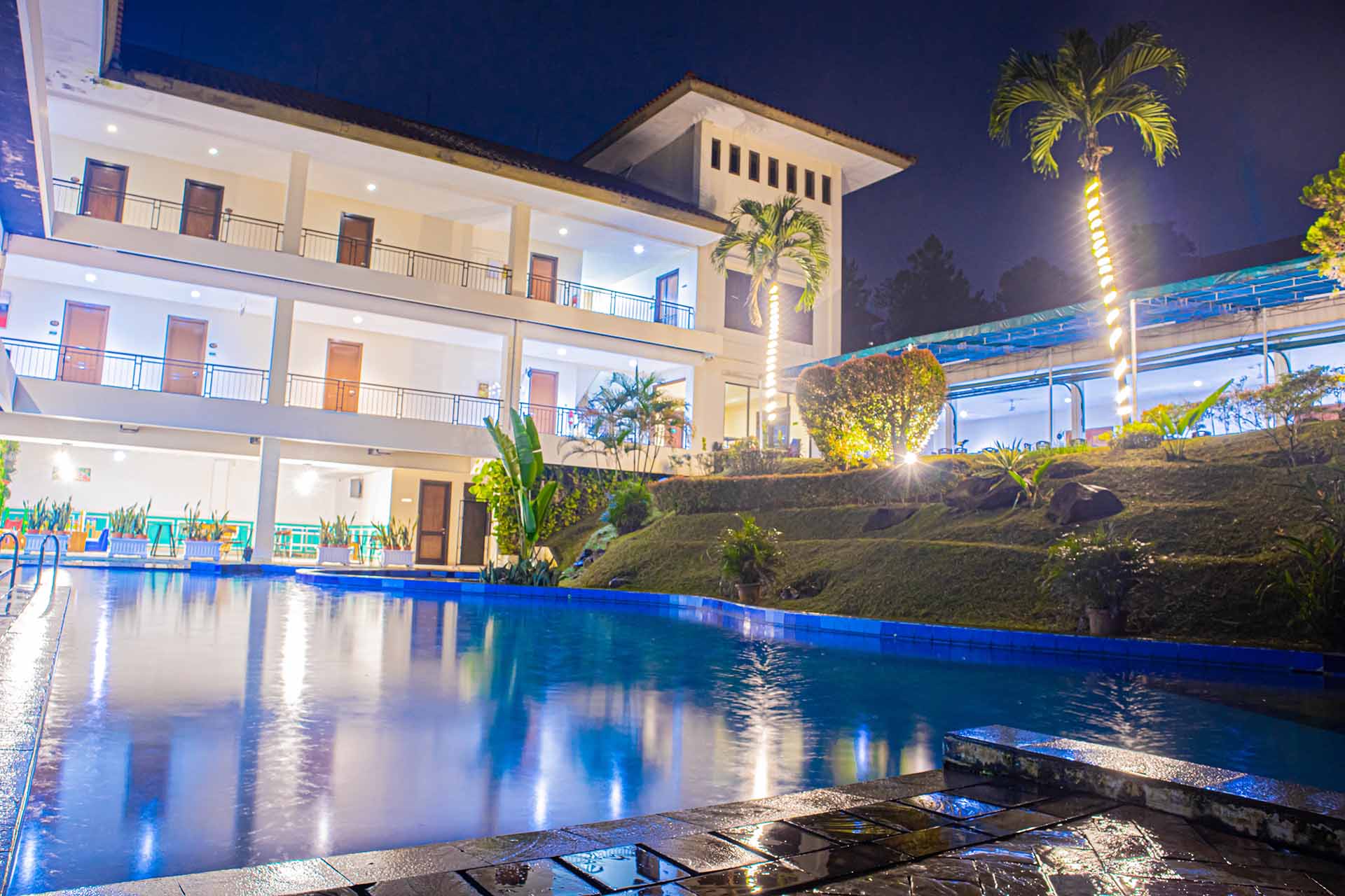 Kolam Renang Ole Suites Cottage