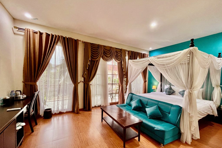 Executive Room